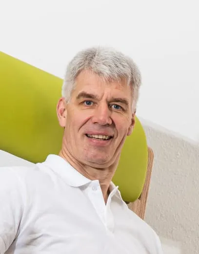 Michael Lenze, Physiotherapeut